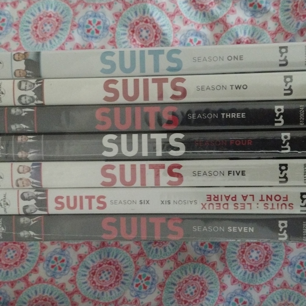 Suits DVD collection Season 1-7